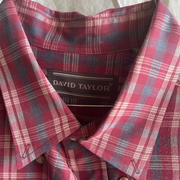Men’s David Taylor Size XL Long Sleeve Red Plaid Button Front With Pocket - Picture 3 of 7